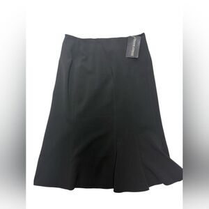 NWT Women’s Frank Lyman Black Midi Pleated Skirt Size 6